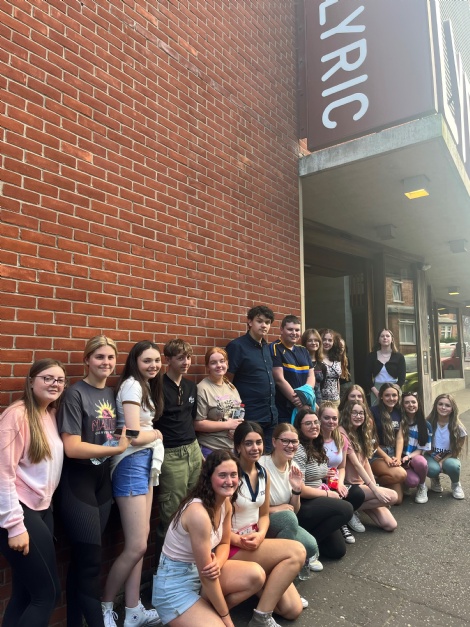 GCSE DRAMA THEATRE TRIP